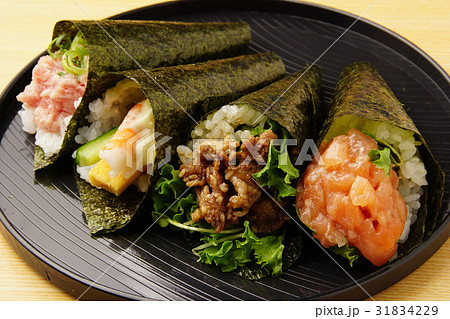手巻き寿司 31834229