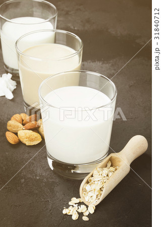 Vegan oat, almond, coconut milk in glass Vegan oat, almond, coconut milk in glass 31840712