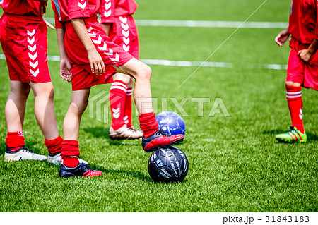 少年サッカーの練習風景 少年サッカーの練習風景 31843183
