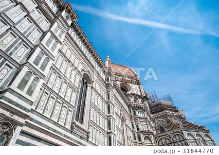 Detail of Florence Duomo Cathedral.  31844770