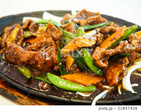 鉄板 トタン板 牛肉 31847426