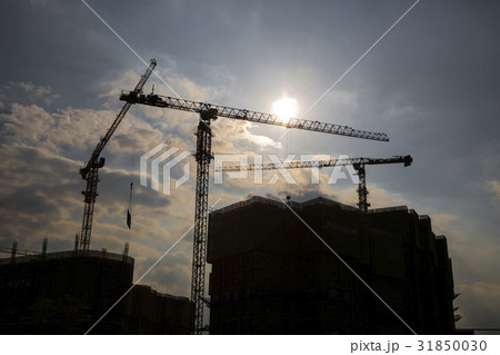 建設現場 クレーン 城南市 31850030