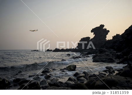 飛行機 龍頭岩 済州島 31851359