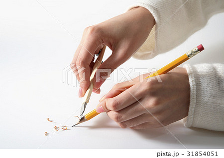 手 鉛筆 鉛筆削りの写真素材