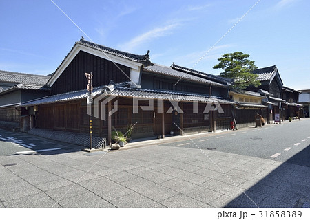 うだつの上がる町並み（岐阜県美濃市） 31858389