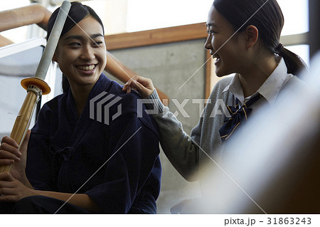 剣道ガール　励ます　友達 31863243