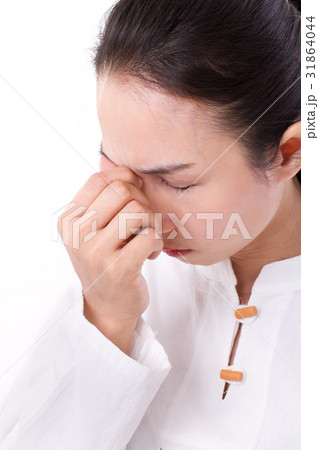 sick woman with headache, migraine, stress 31864044