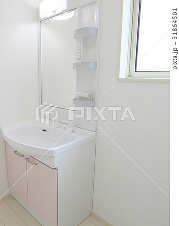 新築住宅 シャワー付洗面化粧台 31864501