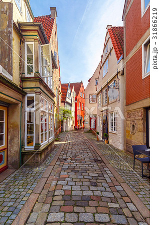 Medieval street Schnoor in Bremen, Germany Medieval street Schnoor in Bremen, Germany 31866219