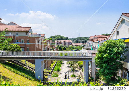 郊外のニュータウン 31866229