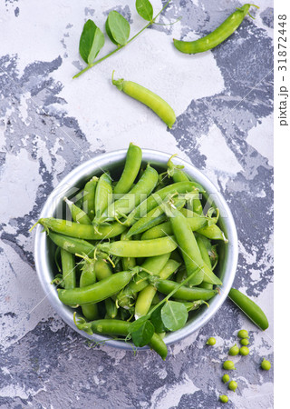 green peas green peas 31872448
