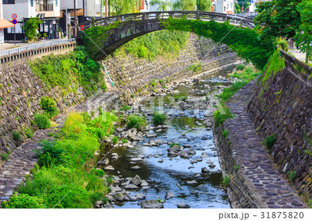 新緑の中島川石橋群（古町橋）　長崎 31875820