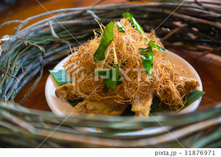 Fried Chicken with lemon grass Fried Chicken with lemon grass 31876971