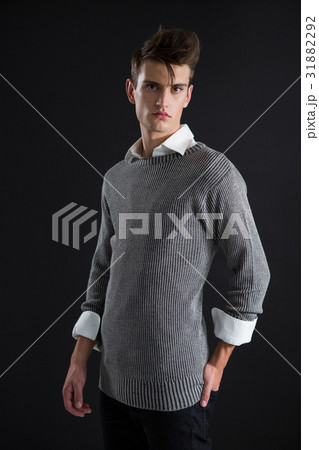 Androgynous man looking at camera 31882292