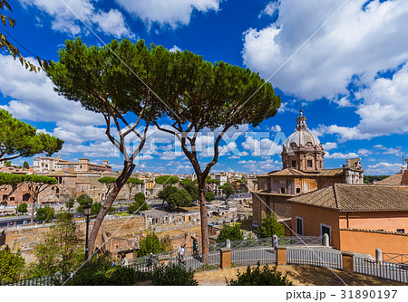 Roman ruins in Rome Italy Roman ruins in Rome Italy 31890197