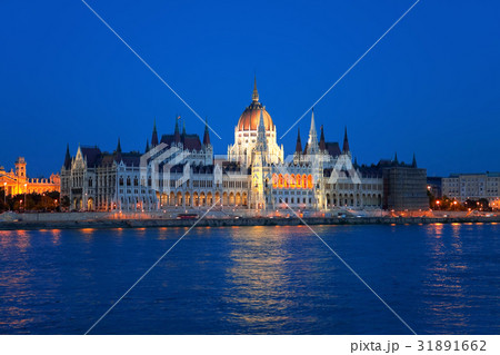 Hungarian Parliament in Budapest 31891662