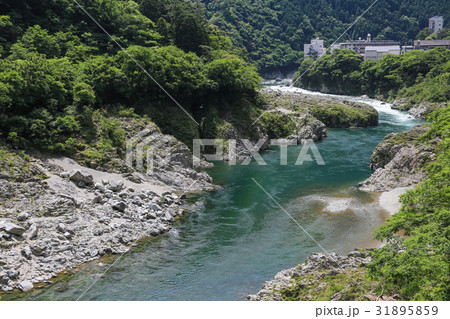 徳島県三好市　小歩危峡 31895859