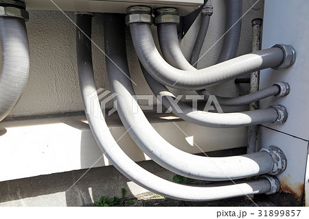 多数の配管パイプ 31899857
