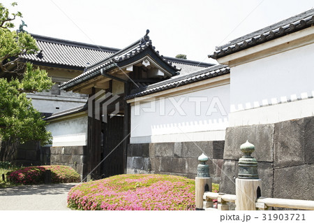 平川門（皇居：皇居東御苑） 31903721