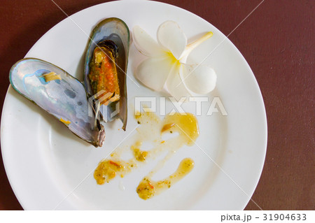 streamed mussels with spicy sauce streamed mussels with spicy sauce 31904633