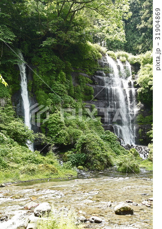 太郎・次郎滝(都留市) 太郎・次郎滝(都留市) 31904869