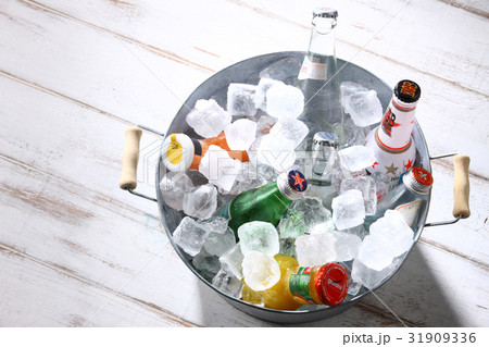 各氷 ビール 涼しさ 31909336