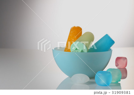 涼しさ 涼しい アイスクリーム 31909381