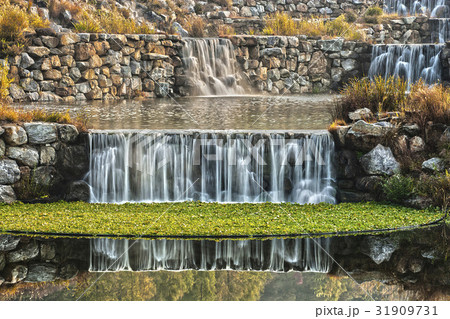 秋 谷 水流 31909731