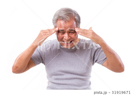 senior man suffering from headache, stress senior man suffering from headache, stress 31919671