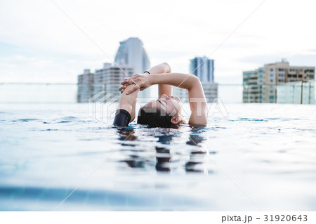 Asian woman practicing water dance in the water 31920643