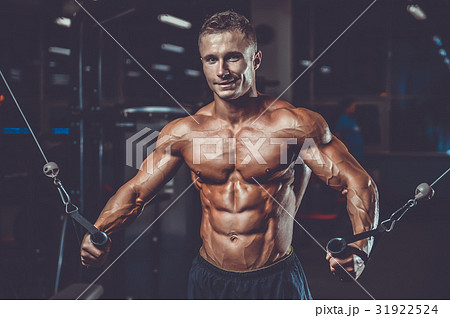 Brutal caucasian handsome fitness men on diet training chest pum Brutal caucasian handsome fitness men on diet training chest pum 31922524