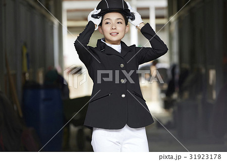 乗馬クラブ 女性 乗馬クラブ 女性 31923178