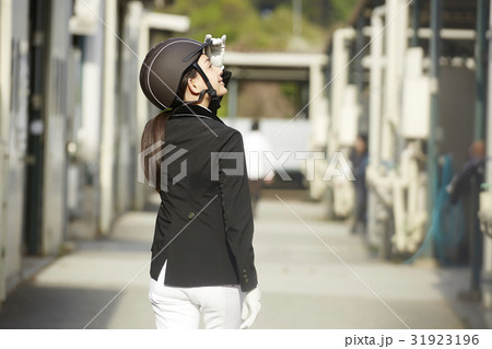乗馬クラブ 女性 乗馬クラブ 女性 31923196