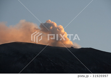 浅間山の噴煙 31926997