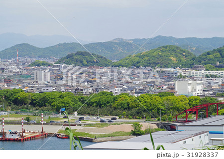 雑賀崎から見た和歌山の街並 31928337
