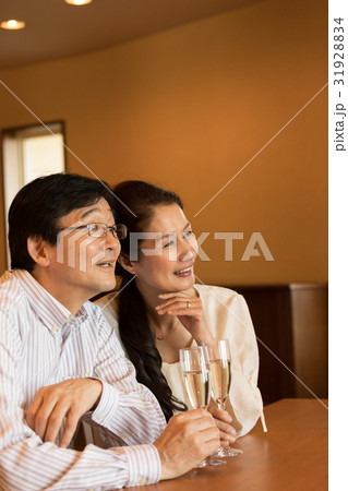 シニア夫婦 31928834