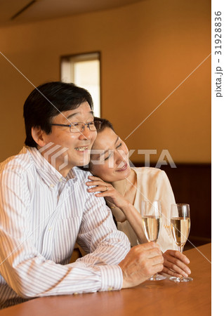 シニア夫婦 シニア夫婦 31928836