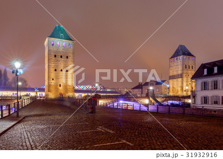 Strasbourg. Quay in the quarter Petite France. Strasbourg. Quay in the quarter Petite France. 31932916