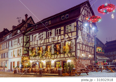 Strasbourg. Petite France district in the old city Strasbourg. Petite France district in the old city 31932918