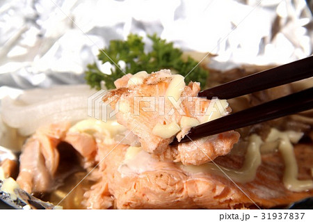 鮭のホイル焼き 31937837