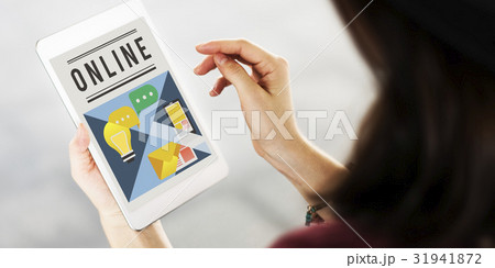 Social Media is online community connection. 31941872