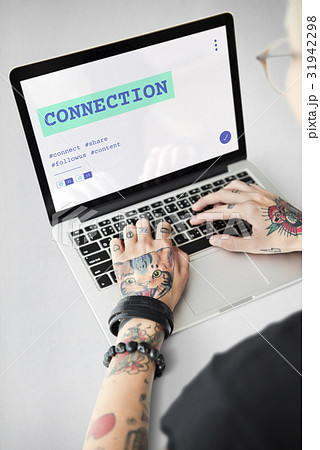 Social Chat Share Online Communication Graphic 31942298