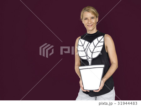 Woman Paper Craft Arts Plant Pot Studio Portrait 31944483