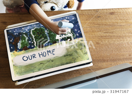Children painting home winter drawing Children painting home winter drawing 31947167