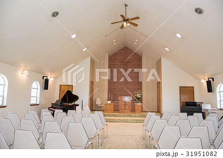 小さな教会の祭壇 小さな教会の祭壇 31951082