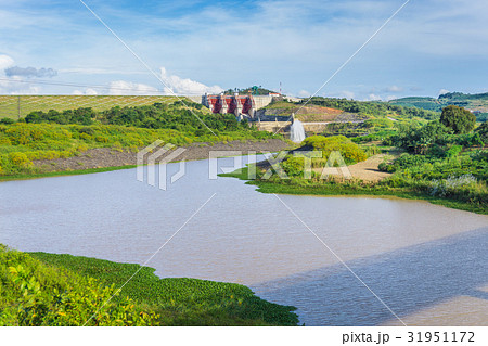 Beautiful landscape of Dai Ninh hydroelectric dam Beautiful landscape of Dai Ninh hydroelectric dam 31951172