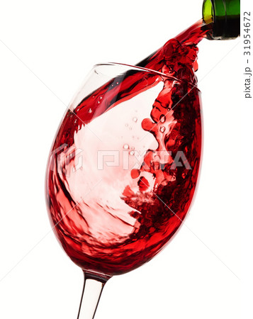 Wine on white background 31954672