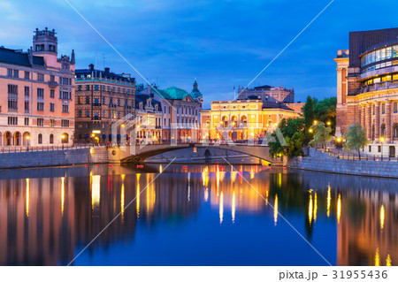 Evening scenery of Stockholm, Sweden Evening scenery of Stockholm, Sweden 31955436