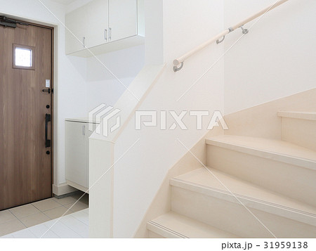 新築住宅 玄関ホール 31959138
