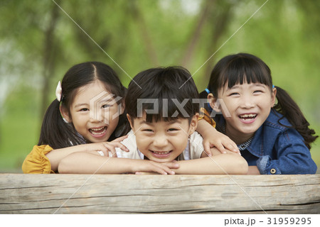 子供同士 子供のみ 子供だけ 31959295
